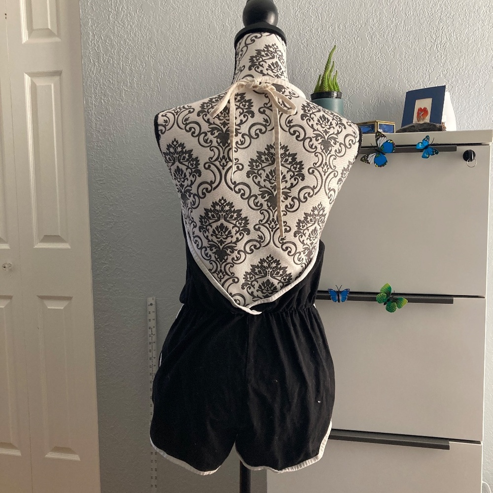 🍀 4 for $24: 70's/80's Roller Girl Women's Halter  Backless Romper - Picture 3 of 4
